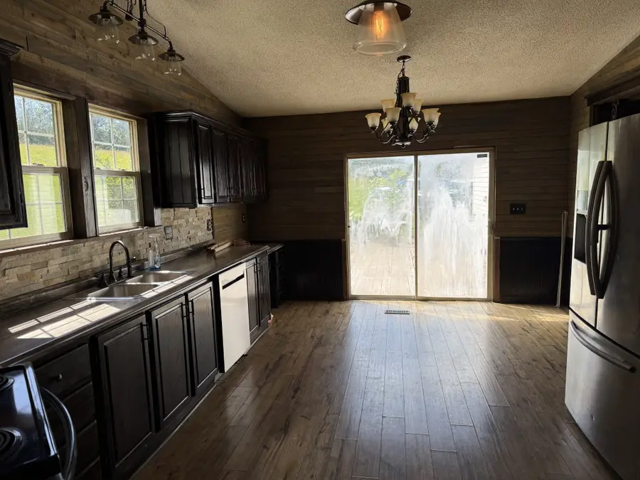 8356 Barren Fork Ln, Bon Aqua, TN 37025 - #2