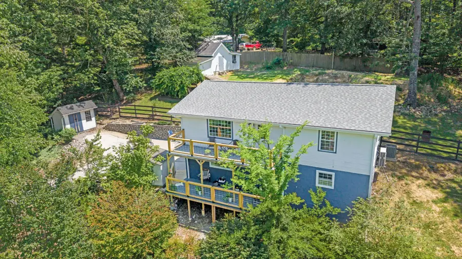 8831 E Ridge Road, Soddy Daisy, TN 37379 - #3