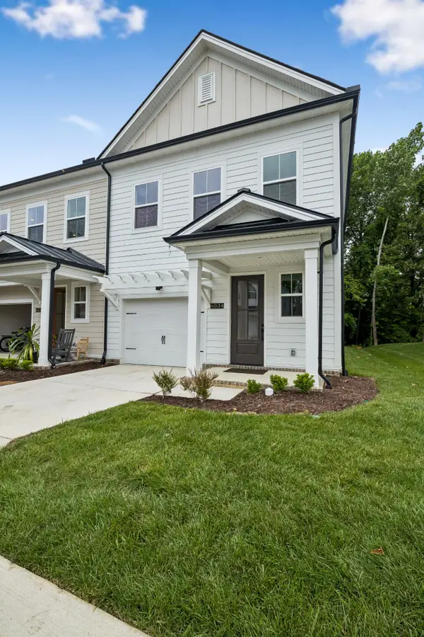 6034 Mill Tree Ct, Nashville, TN 37221