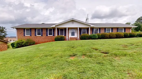 3955 Bow Street Ne, Cleveland, TN 37312
