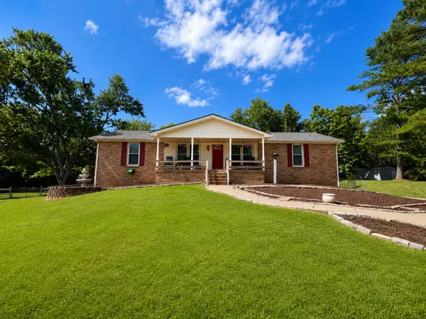 215 Maple Way, Mount Juliet, TN 37122