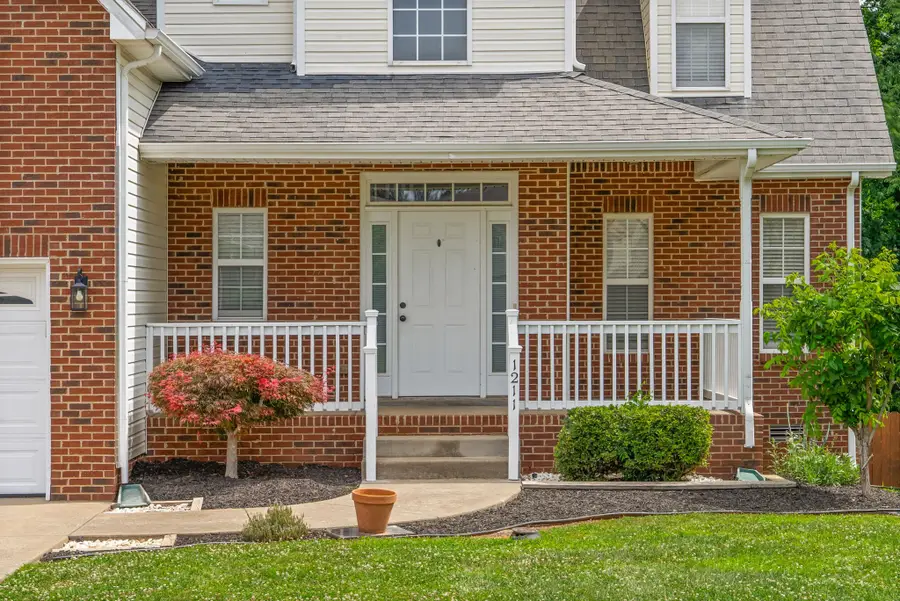 1211 Viewmont Dr, Clarksville, TN 37040 - #2