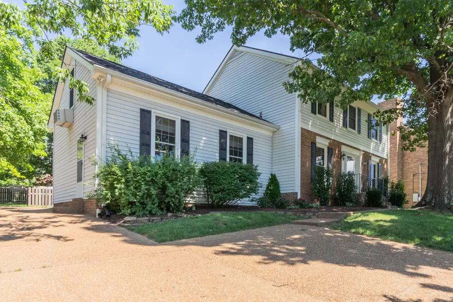128 Devonshire Trl, Hendersonville, TN 37075 - #3