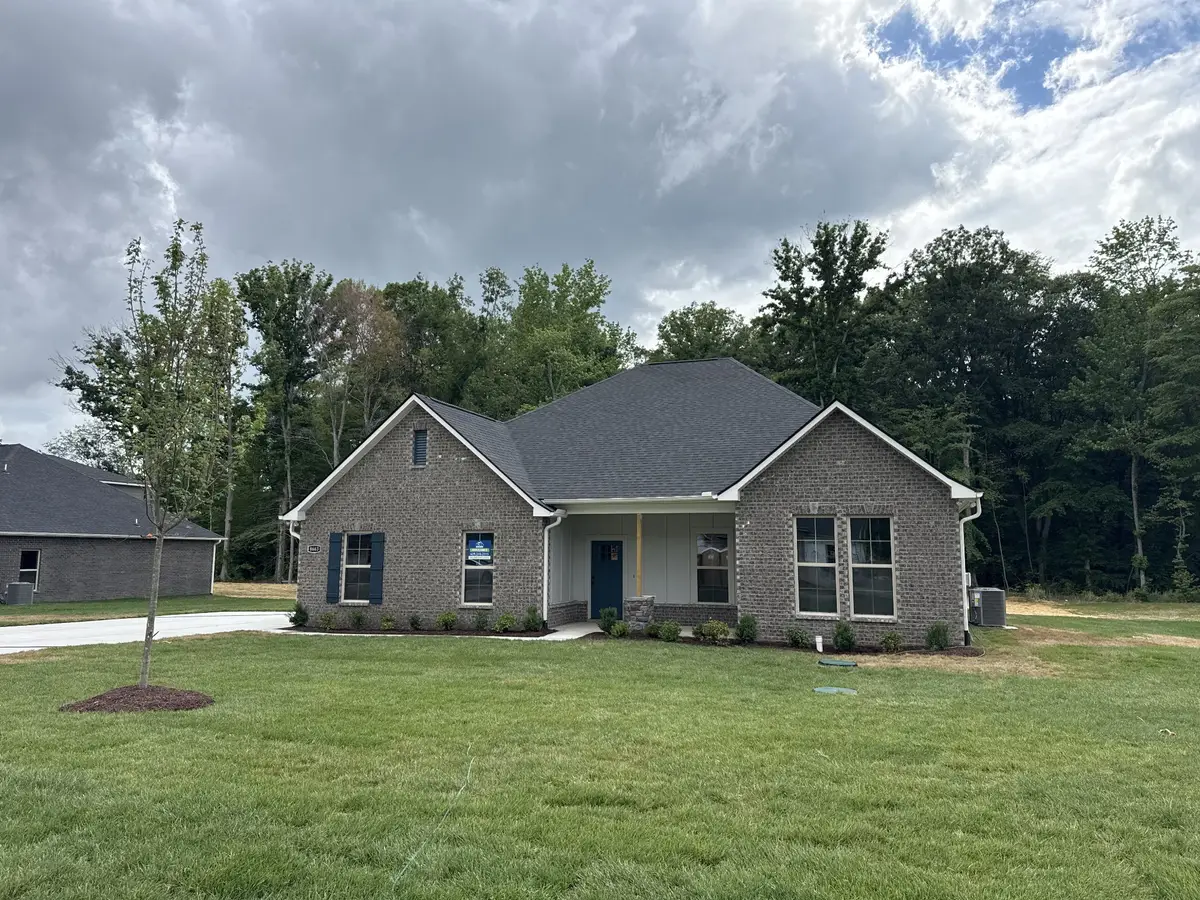 8663 Turnbull Dr, Pleasant View, TN 37146 - #1