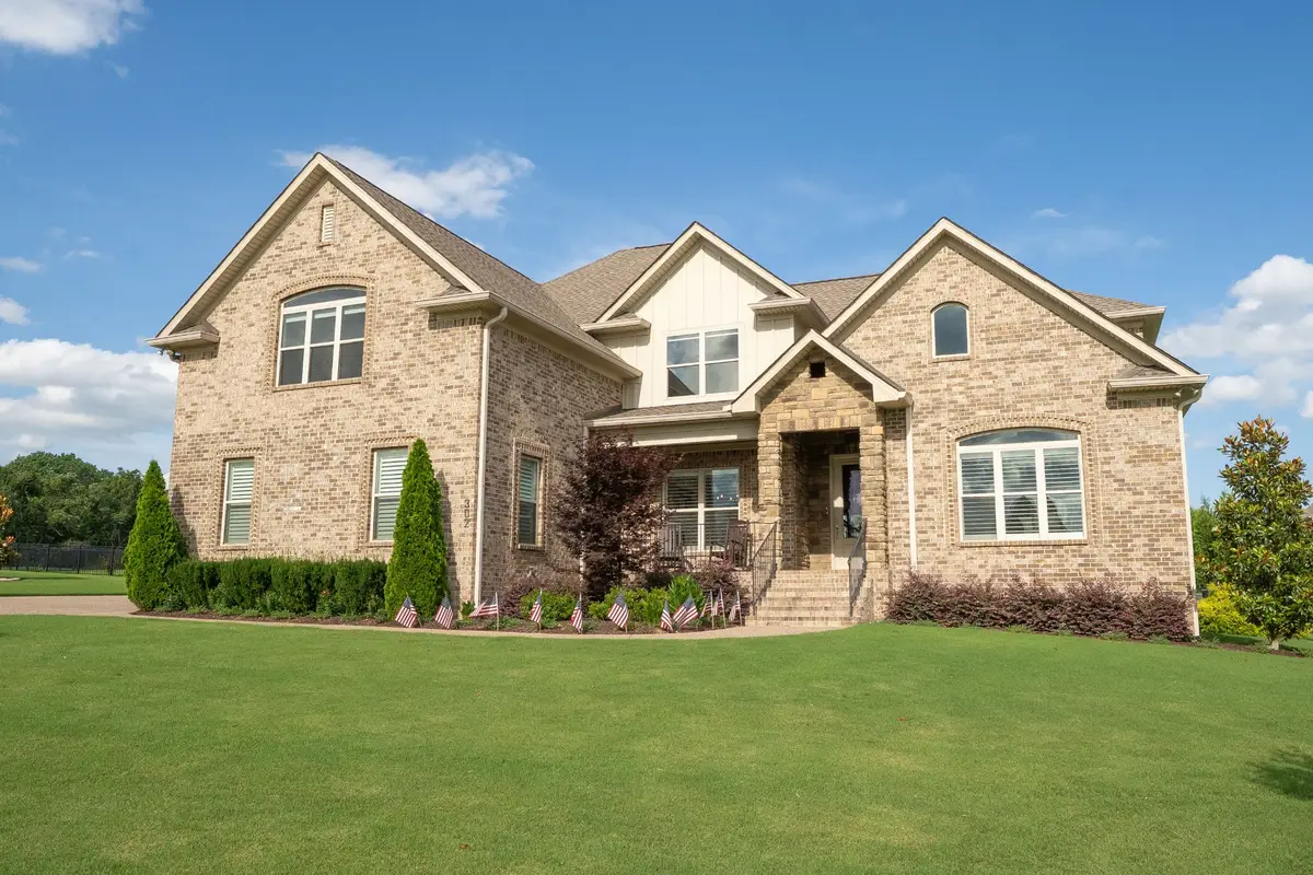302 Kelsey Grace Pl, Mount Juliet, TN 37122 - #1