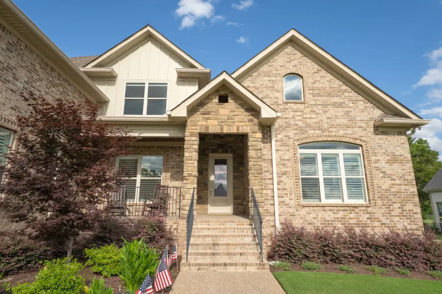 302 Kelsey Grace Pl, Mount Juliet, TN 37122 - #3