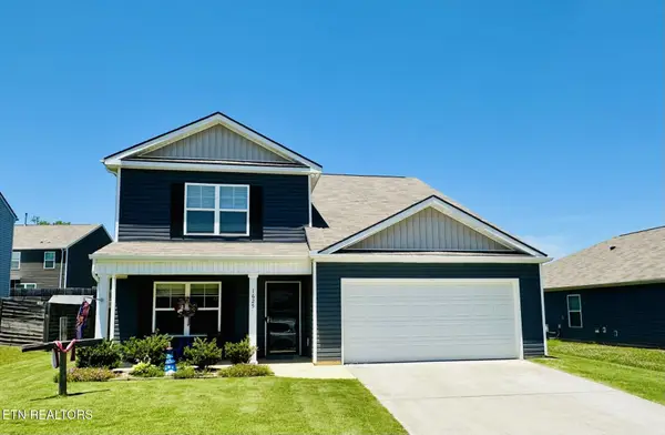 1625 River Poppy Rd, Mascot, TN 37806