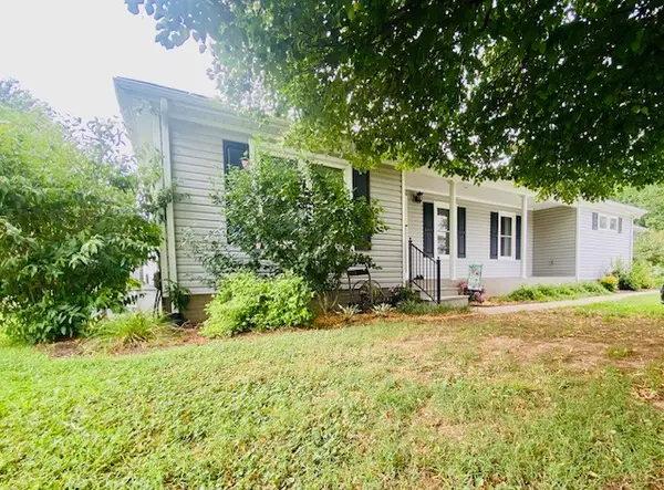 249 Walnut Grove Rd, Christiana, TN 37037