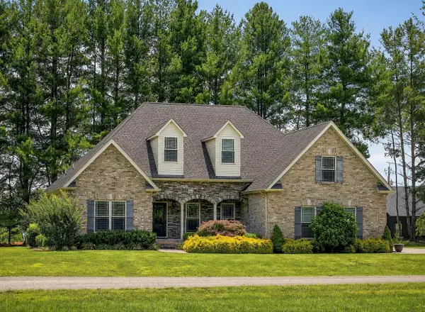 139 Chestnut Oak Ave, Smithville, TN 37166