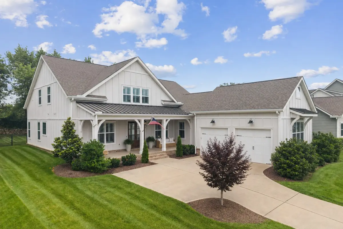994 Spruce Ridge Ln, Spring Hill, TN 37174 - #1