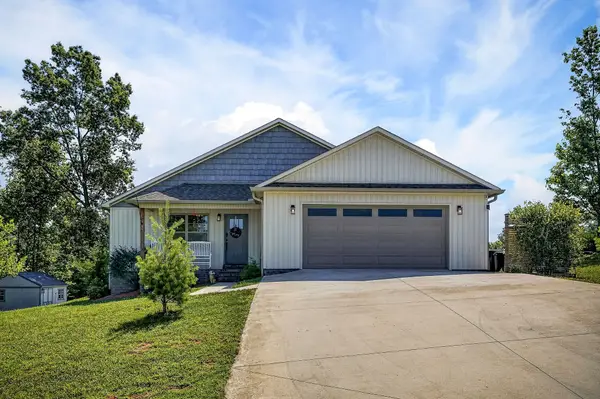1180 Cobblestone Dr, Rickman, TN 38580