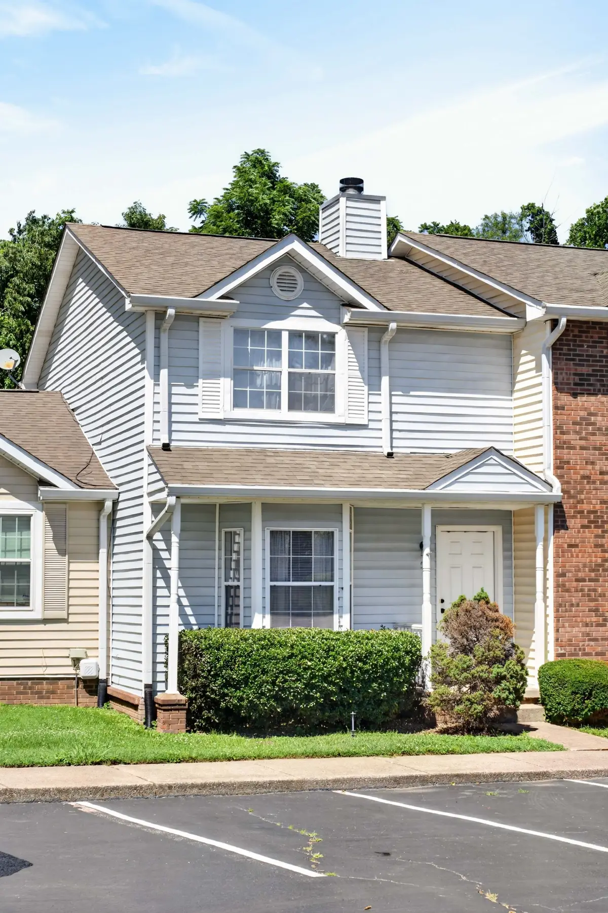 5 Rolling Meadows Dr, Goodlettsville, TN 37072 - #1