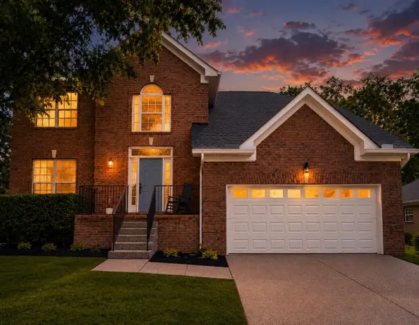 158 Walton Trce S, Hendersonville, TN 37075