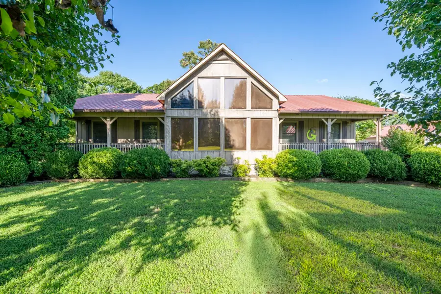 2960 Oak Grove Rd, Savannah, TN 38372 - #2