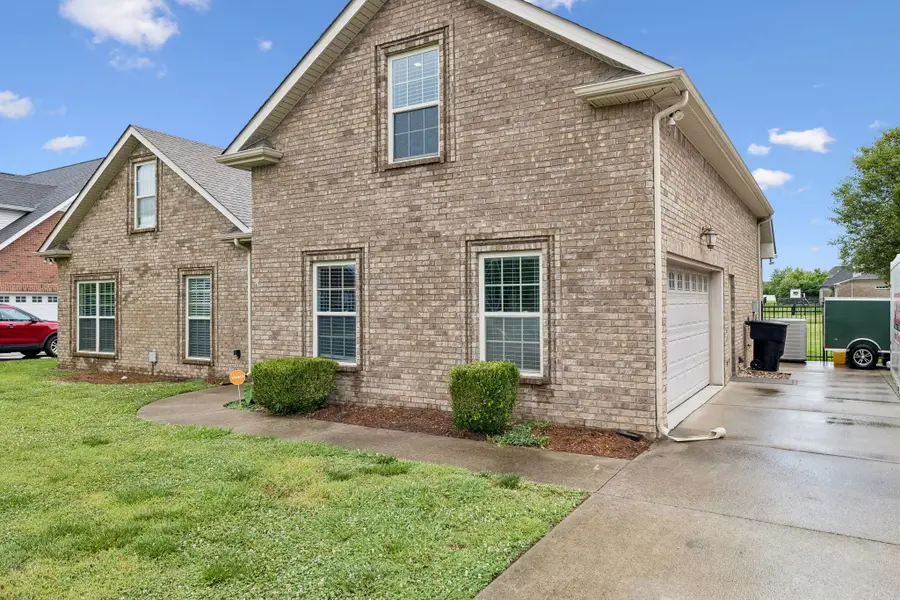 3610 Genoa Dr, Murfreesboro, TN 37128 - #3
