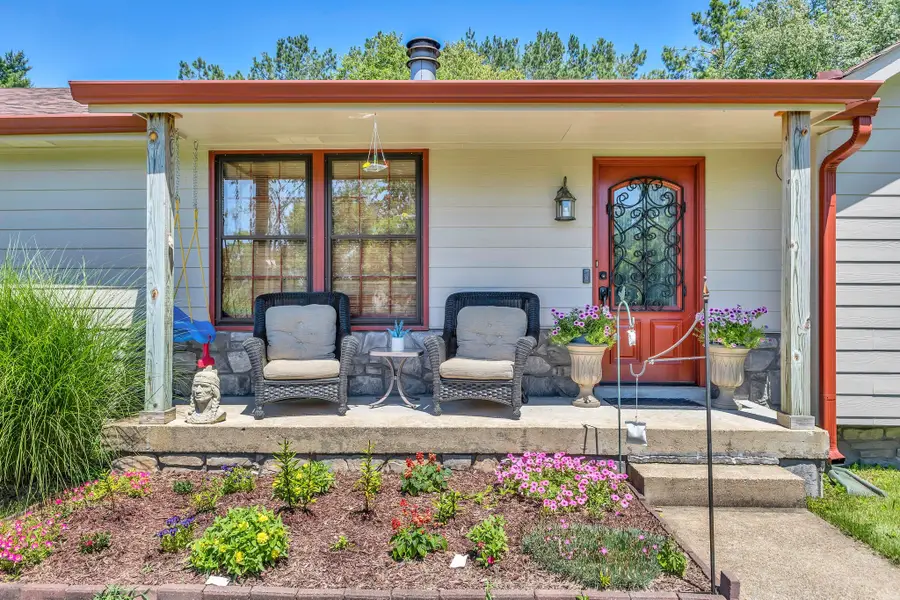 325 Dawn Dr, Gallatin, TN 37066 - #2