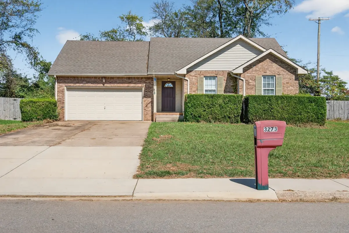 3273 N Senseney Cir, Clarksville, TN 37042 - #1