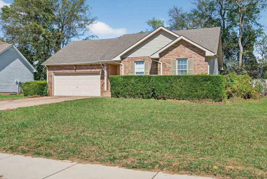 3273 N Senseney Cir, Clarksville, TN 37042 - #3