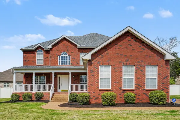 107 Seven Springs Dr, Mount Juliet, TN 37122