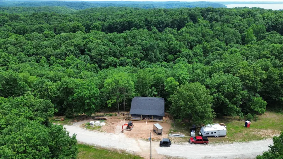 370 Deepwood Dr, Waverly, TN 37185 - #3