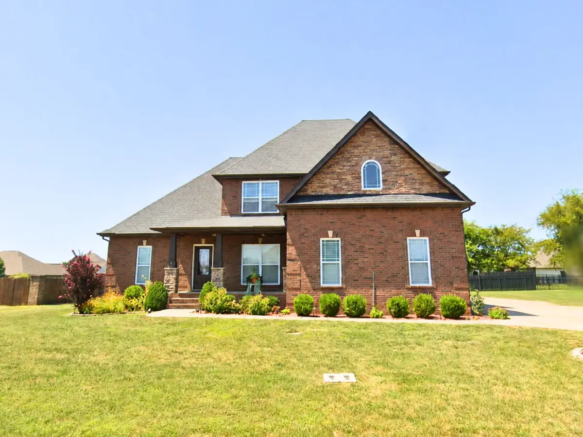 3069 Carrie Taylor Cir, Clarksville, TN 37043 - #1