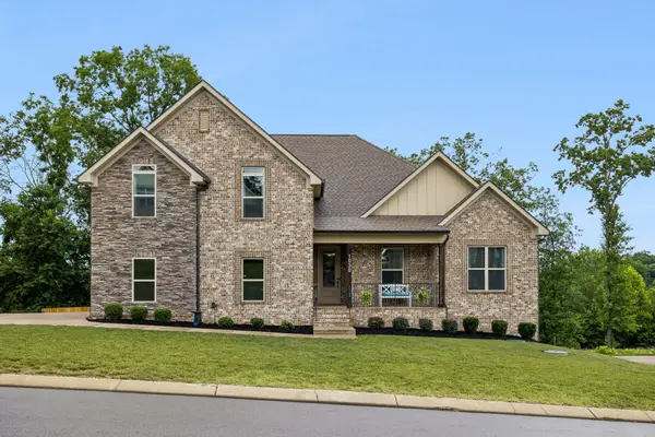 1030 C P Stewart Blvd, Lebanon, TN 37087