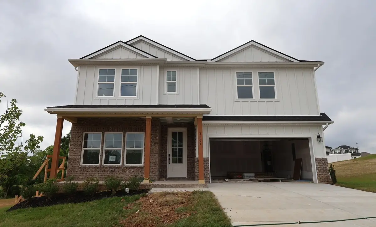 3231 Gravity Dr, Columbia, TN 38401 - #1