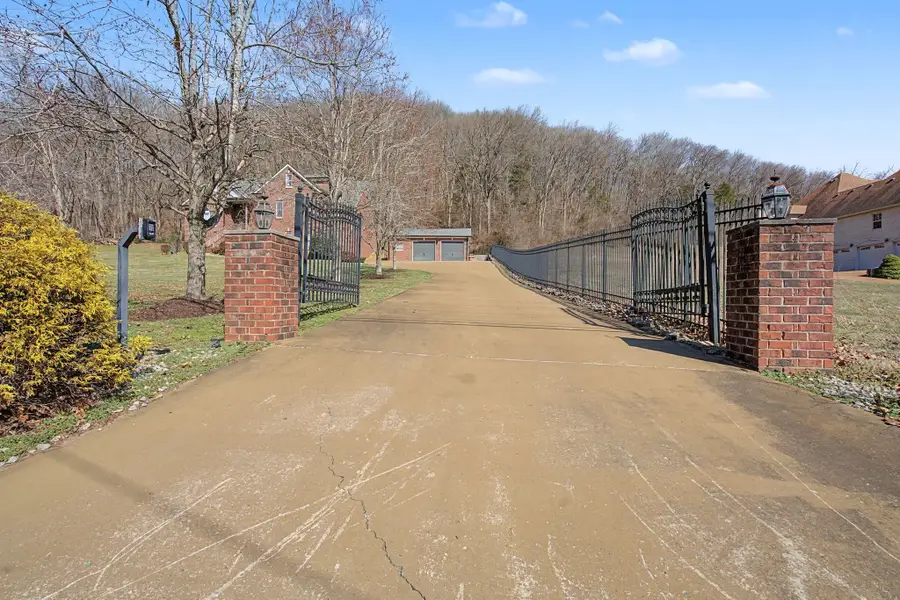 4952 Clarksville Hwy, Whites Creek, TN 37189 - #3