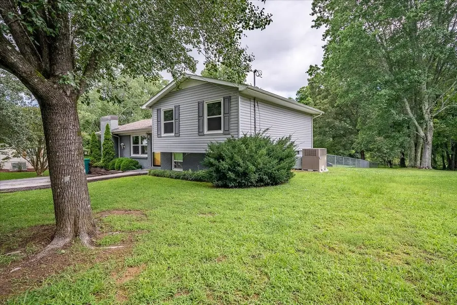 312 Prosser Rd, Lawrenceburg, TN 38464 - #3