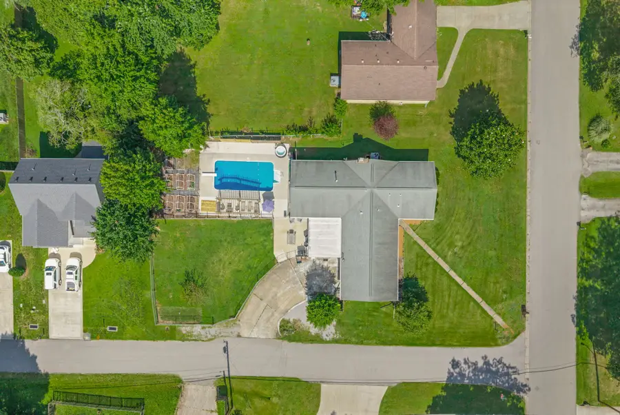 2154 N Meadow Dr, Clarksville, TN 37043 - #2