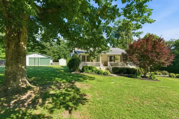 1170 Liberty Road, Charlotte, TN 37036