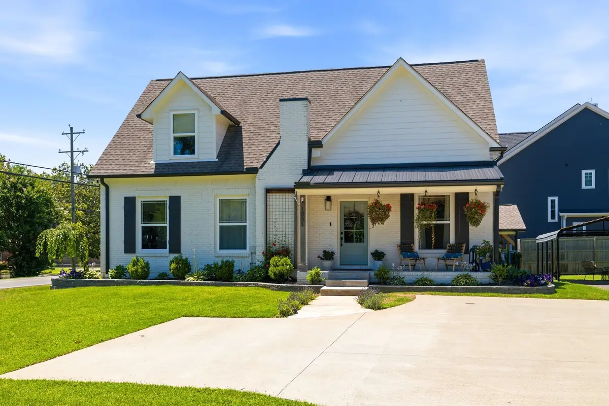 1001 Graybar Ln, Nashville, TN 37204 - #1