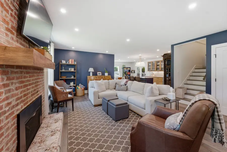 1001 Graybar Ln, Nashville, TN 37204 - #2