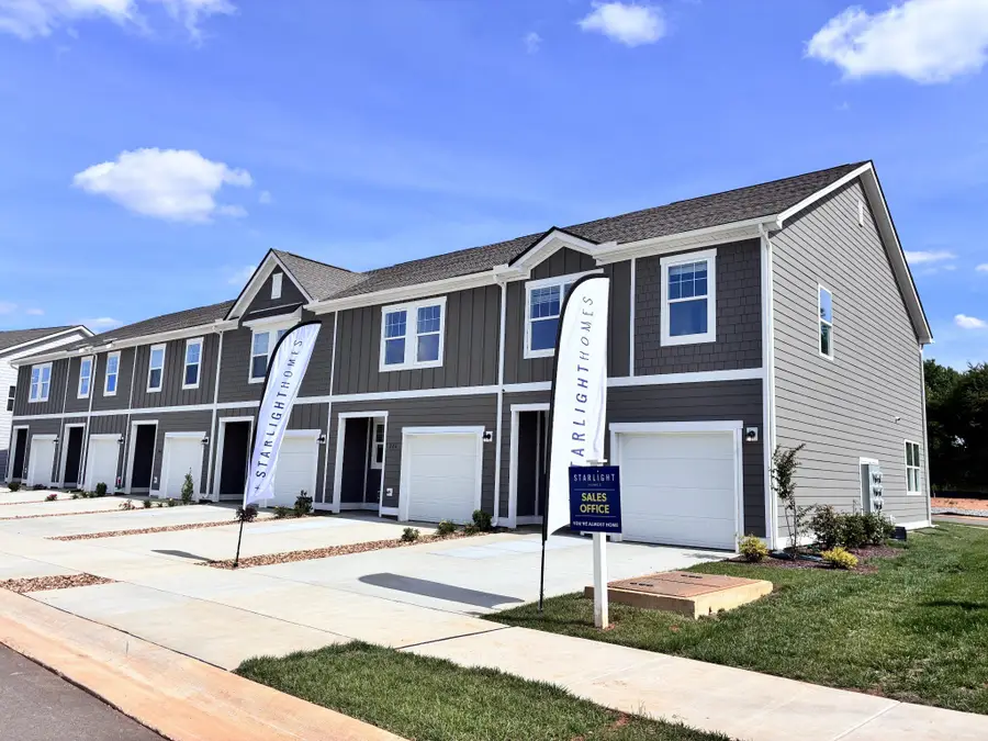 221 Darlington Drive, Dickson, TN 37055 - #3