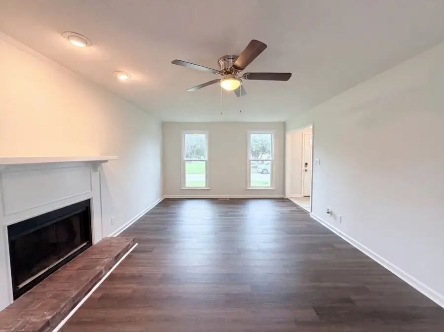 3402 Chaney Ln, Clarksville, TN 37042 - #3