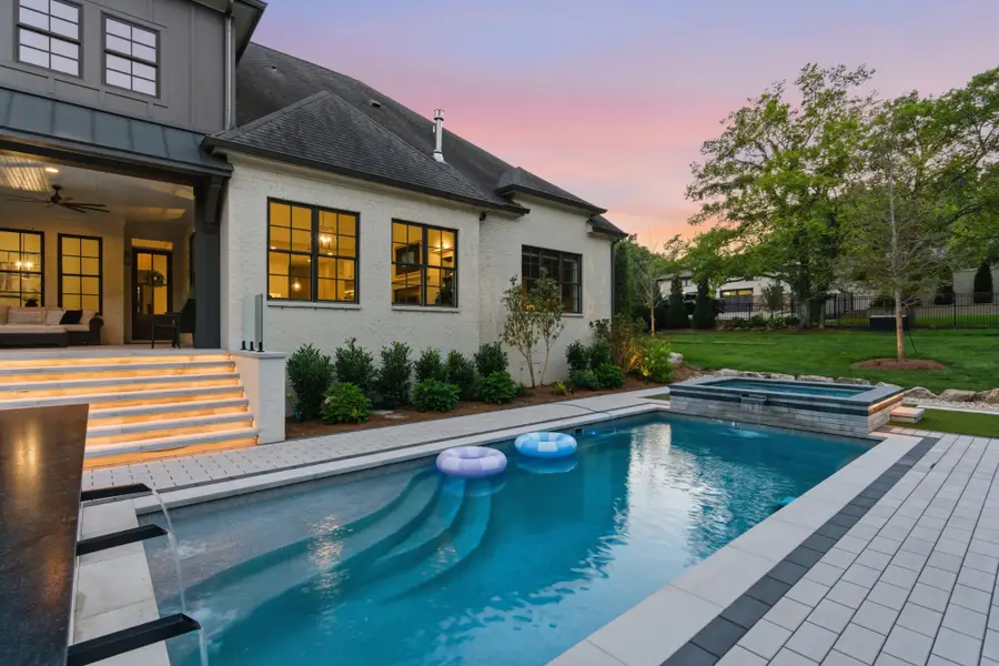 2108 Timberwood Pl, Nashville, TN 37215 - #3