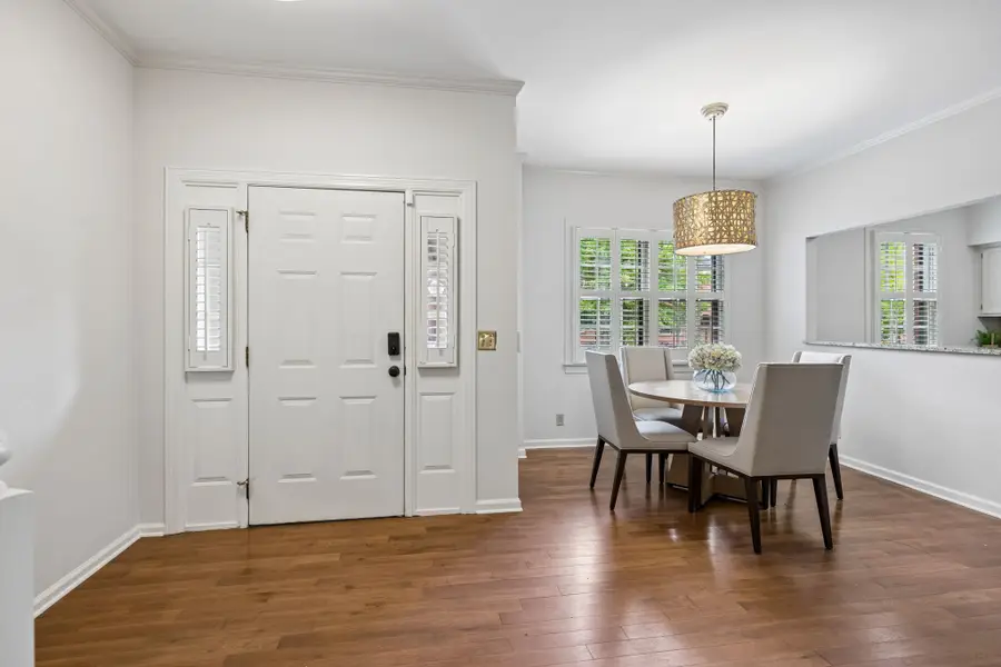 220 Westchase Dr, Nashville, TN 37205 - #3