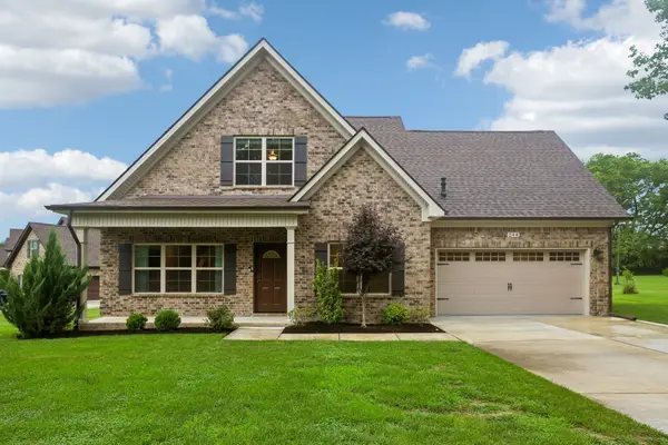 248 Doak Rd, Manchester, TN 37355
