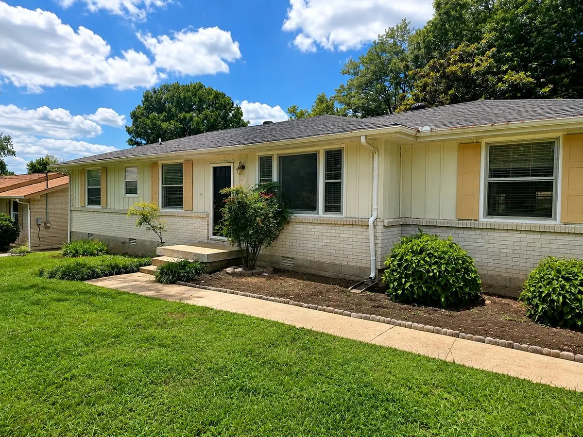 4852 Everest Dr, Old Hickory, TN 37138 - #1