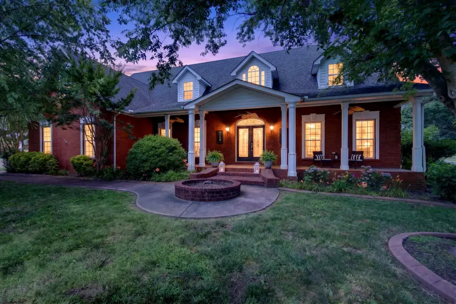 2356 Saint Andrews Dr, Murfreesboro, TN 37128 - #2