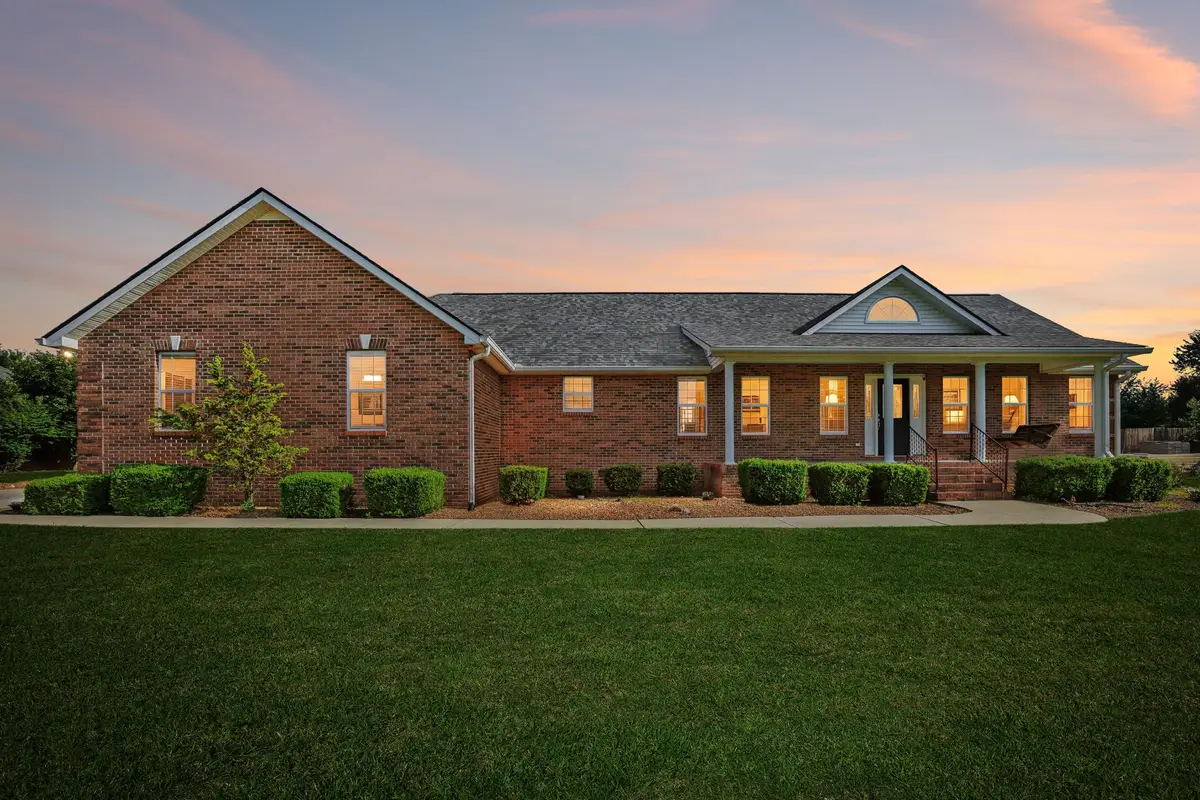 185 Favre Cir, Winchester, TN 37398 - #1