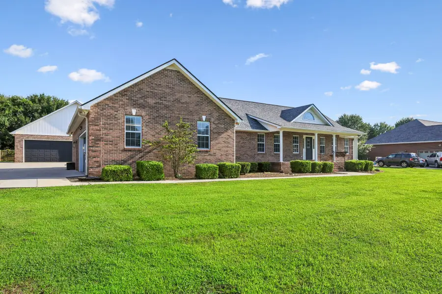185 Favre Cir, Winchester, TN 37398 - #2
