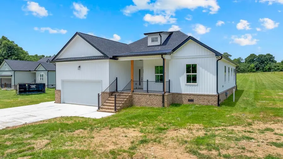 84 Meadowood Ln, Winchester, TN 37398 - #3