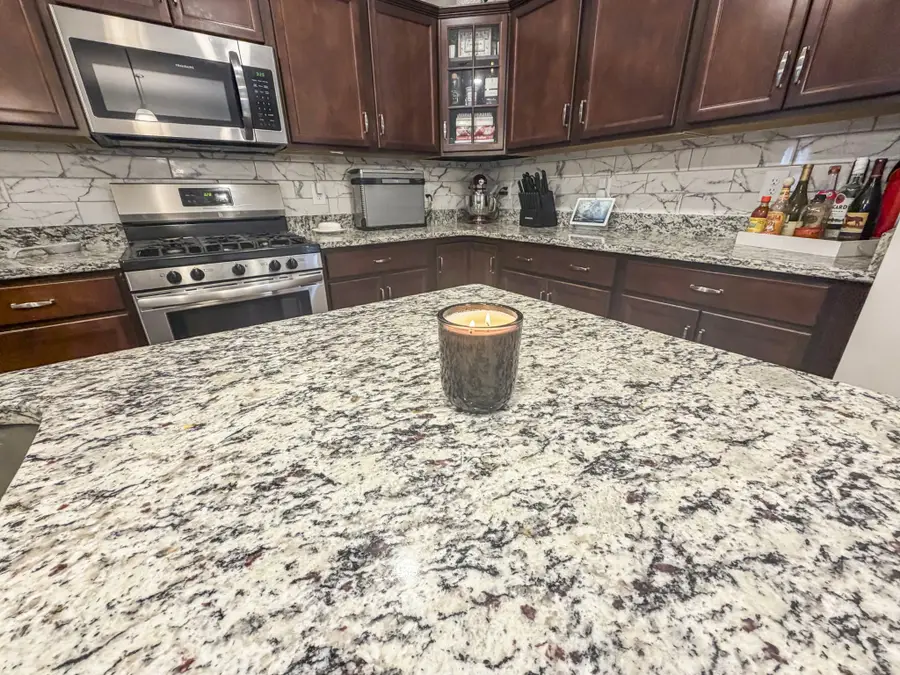 131 Crabourne Dr, White House, TN 37188 - #2