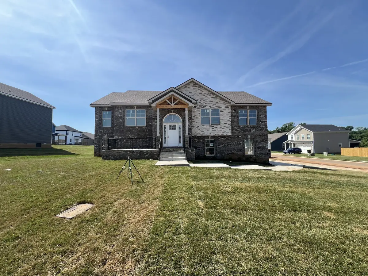 794 Carrillo Dr, Clarksville, TN 37040 - #1