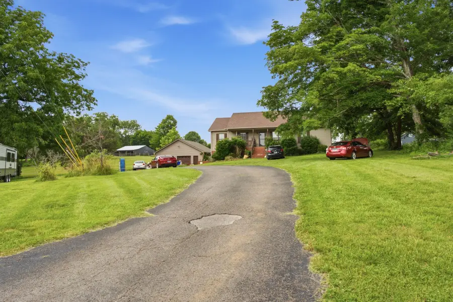 112 Ashley Ct, White House, TN 37188 - #2