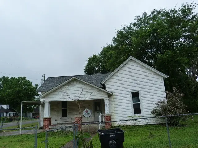410 S Franklin St S, Tullahoma, TN 37388 - #1