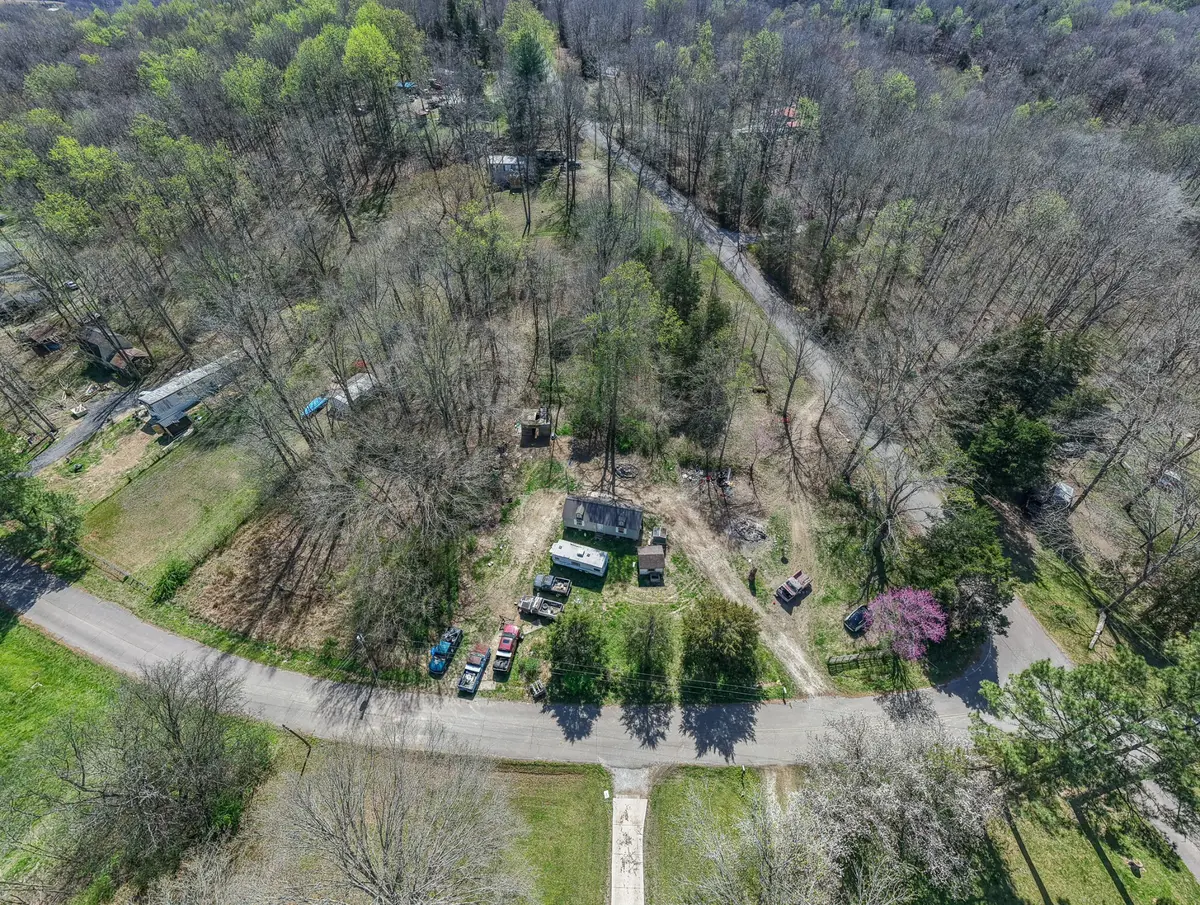 1200 Bloom Landing Rd, Charlotte, TN 37036 - #1