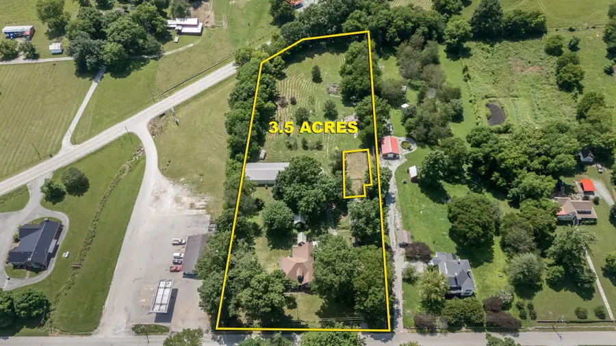 310 S High St, Petersburg, TN 37144 - #3