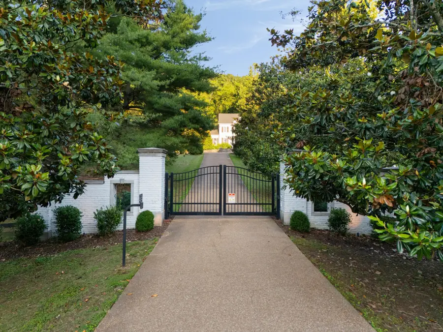 5360 Hillsboro Pike, Nashville, TN 37215 - #2